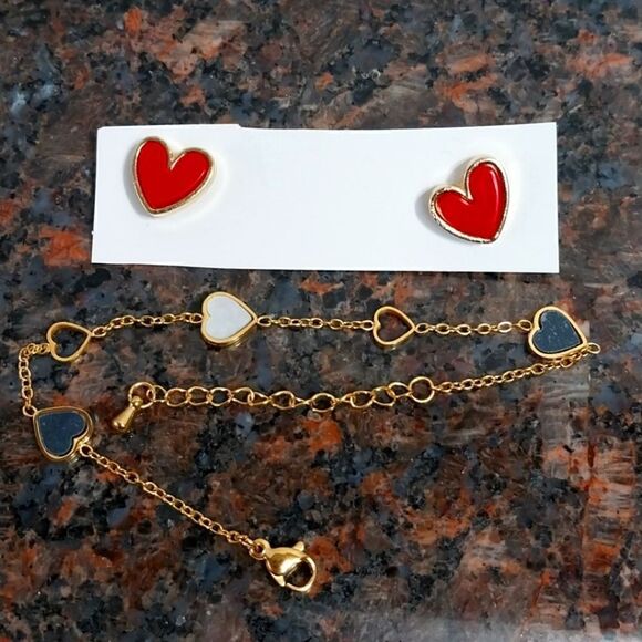 PATRIOTIC  Heart "LOVE" EARRINGS AND Dainty Bracelet/ Anklet...NEW - Picture 1 of 7